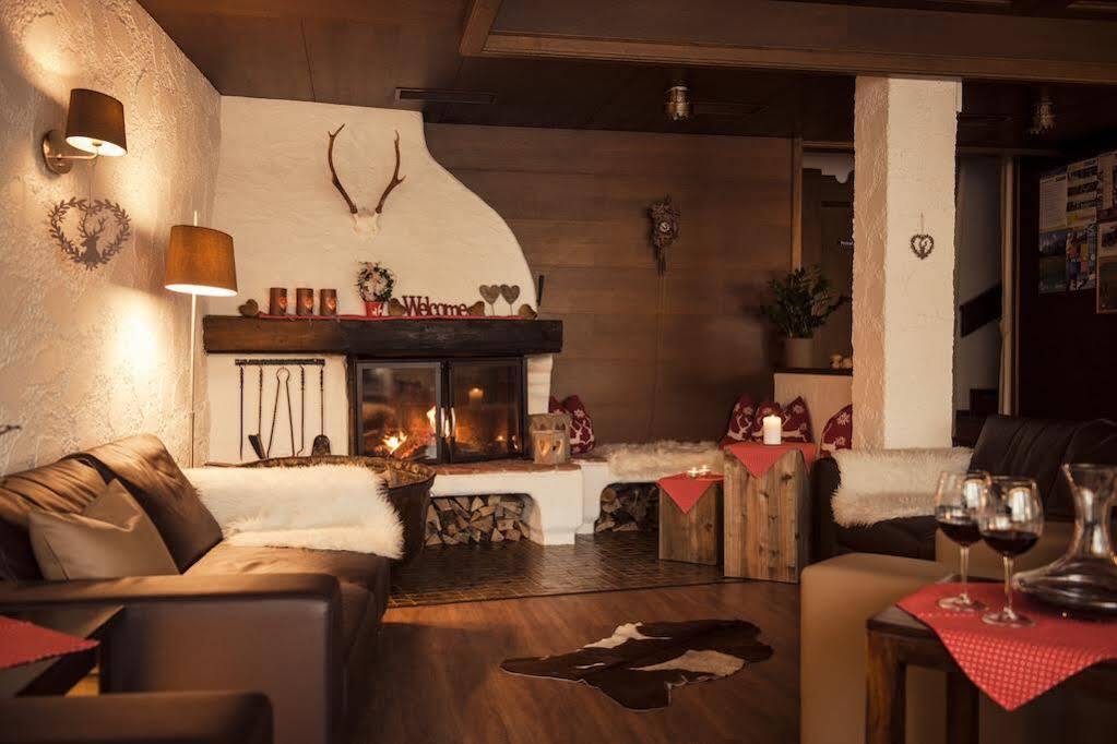 Hotel Montana Telfes im Stubai Exterior foto